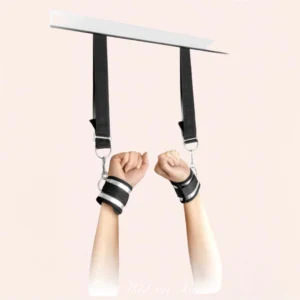 Menottes de porte – Fetish Tentation